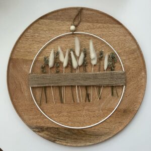 Wianek z białą lawendą Zapach spokoju